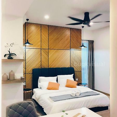 Luxury Seaview Family Suite By Little Cabin Τζωρτζ Τάουν Εξωτερικό φωτογραφία